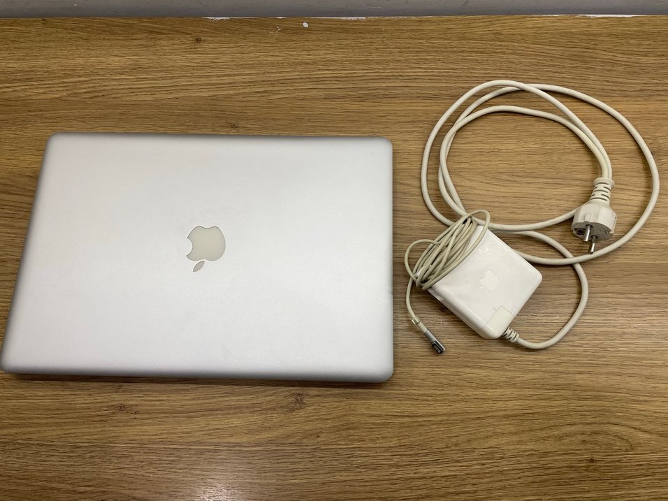 Macbook Pro i7 - Görsel 2