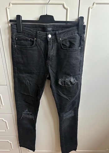 Amiri Siyah Rahat Kesim Yırtık erkek Kot Pantolon - Görsel 2