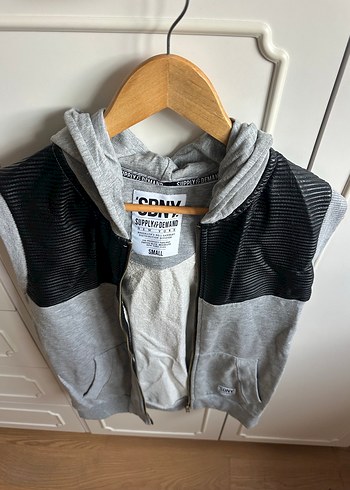 Erkek Gri Kapüşonlu Fermuarlı Yelek - Görsel 2