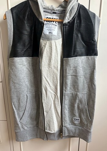 Erkek Gri Kapüşonlu Fermuarlı Yelek - Görsel 3