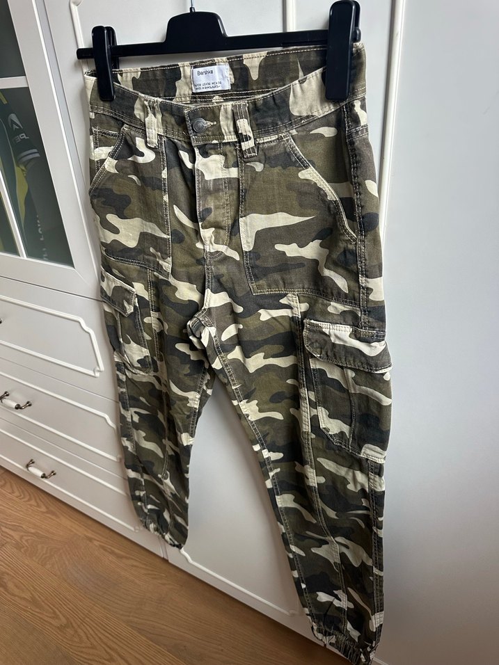 Erkek  Kamuflaj Desenli Kemerli Pantolon - Görsel 4