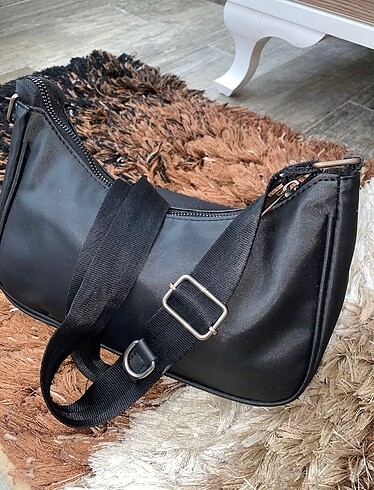 LC Waikiki Baget çanta