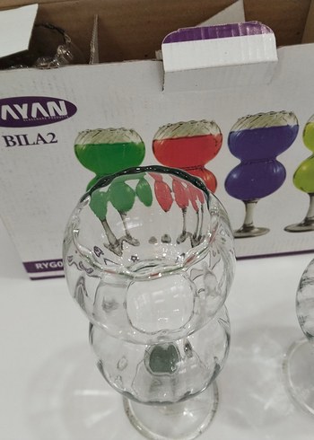 Renkli 4'lü Ayaklı kokteyl bardağı - Görsel 2