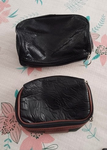 Beden Kadın Siyah Deri Fermuarlı makyaj çantası