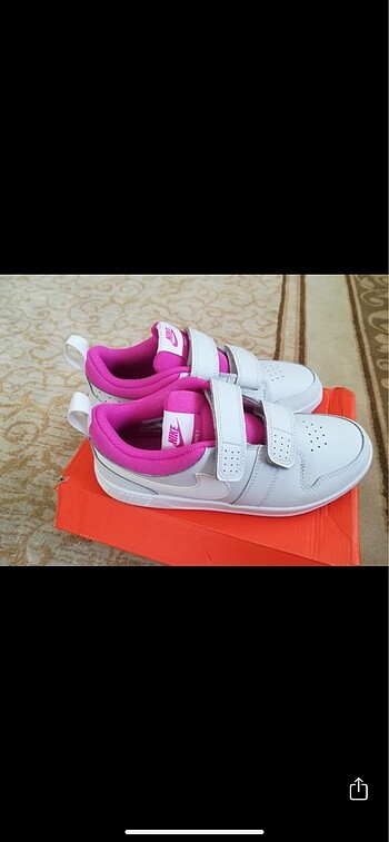 Nike spor ayakkabı