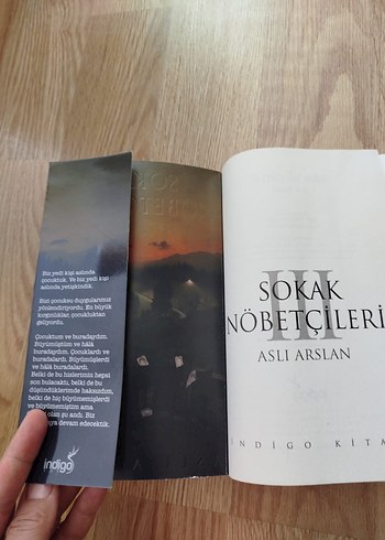  Sokak nöbetçileri