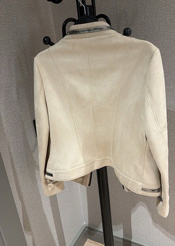 Bej Süet Kısa Kadın Deri Ceket - Görsel 2