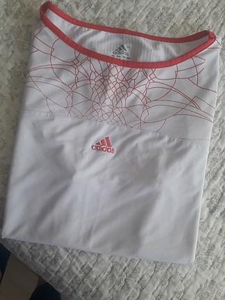orjinal adidas spor tişört