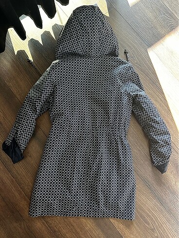 LC Waikiki Yağmurluk