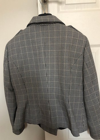 Yeni etiketli  Gri Ekose Midi Kadın Ceket - Görsel 3