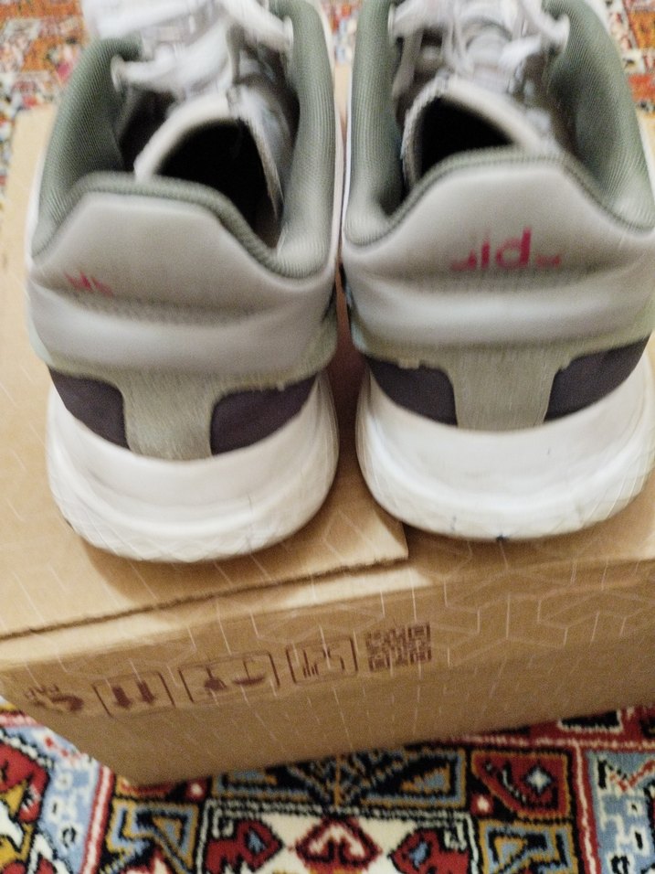 Adidas Beyaz Gri Bağcıklı  Erkek Spor Ayakkabı - Görsel 2