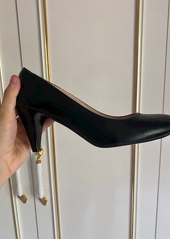 Polaris Siyah Stiletto Topuklu Kadın Ofis Ayakkabısı