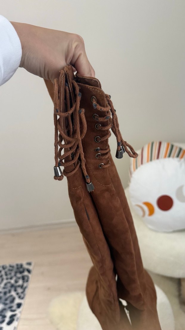 Kahverengi Süet Dizüstü Bot - Görsel 5