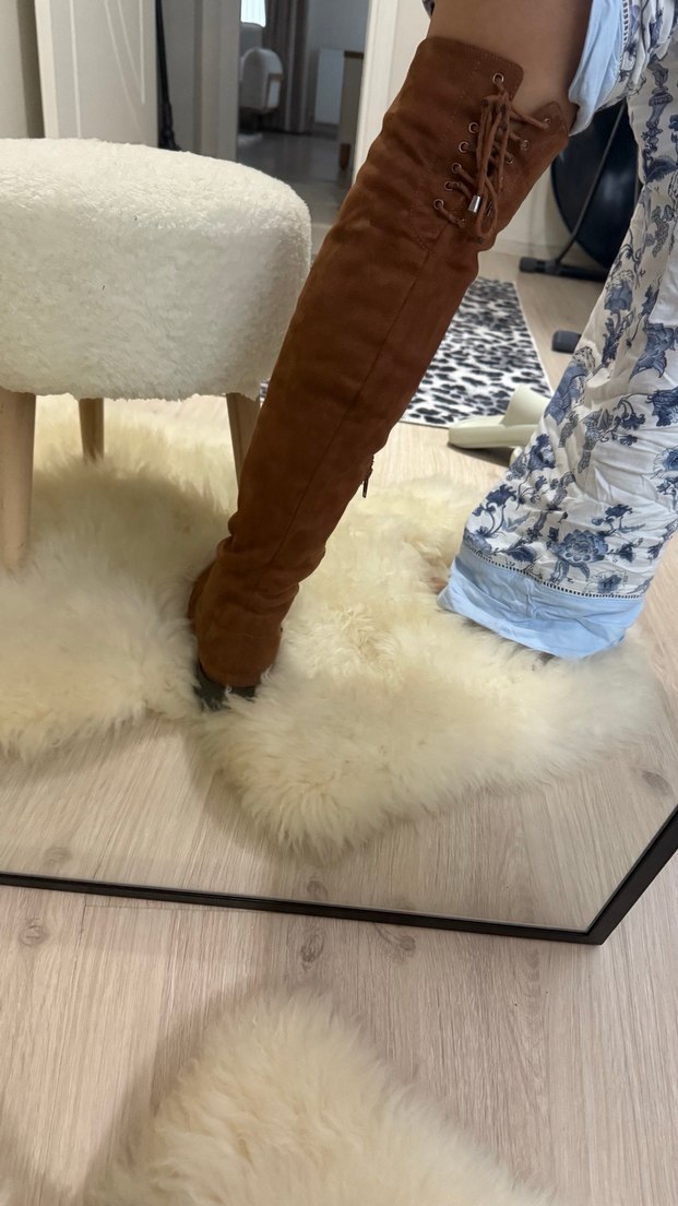 Kahverengi Süet Dizüstü Bot - Görsel 2