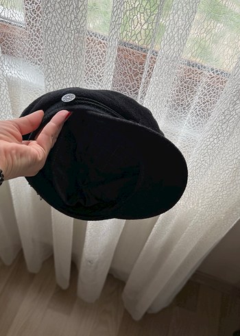 Düğmeli Kahverengi Süet Kadın Şapka - Görsel 4