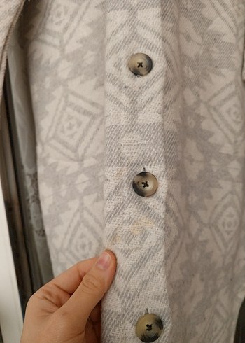 Uzun Gri Bohem Düğmeli Kadın Gömlek - Görsel 5