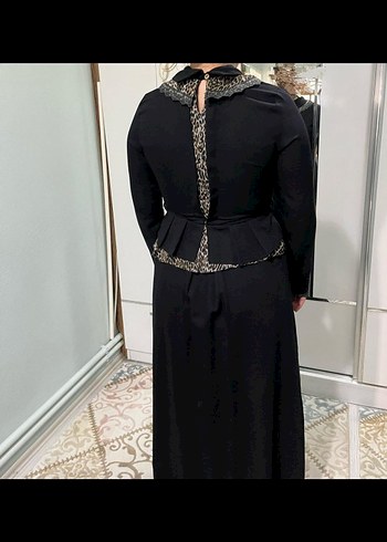 Uzun Siyah Leopar Detaylı Tesettür Kadın Elbise - Görsel 5