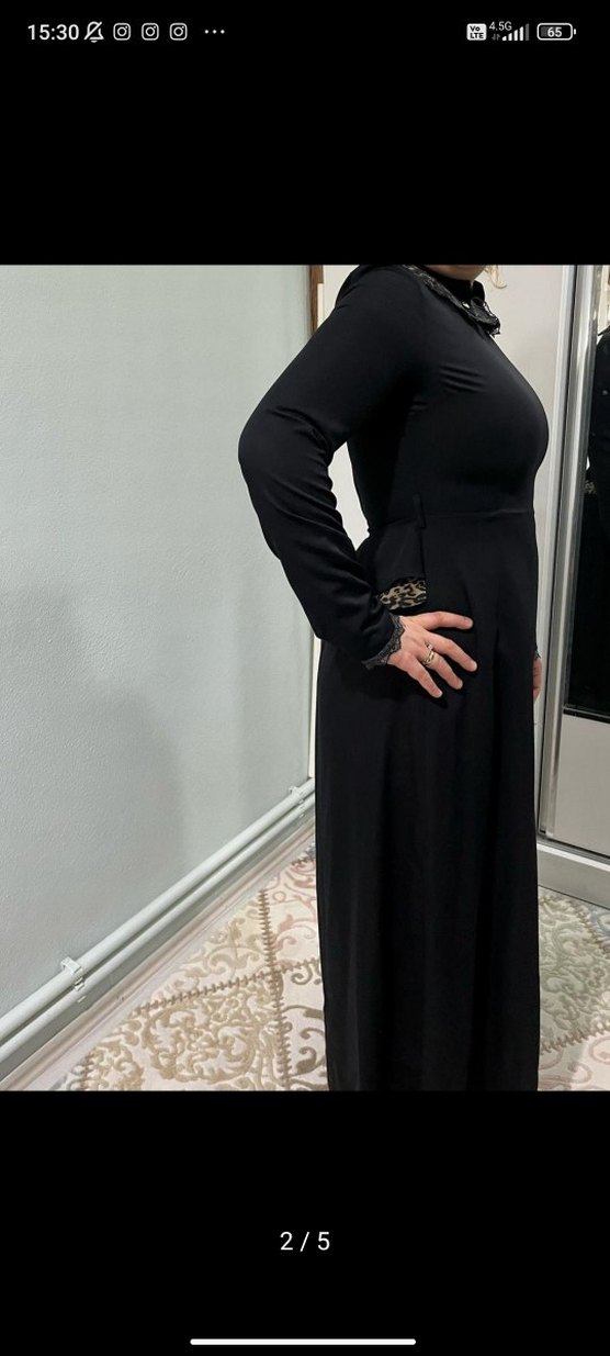 Uzun Siyah Leopar Detaylı Tesettür Kadın Elbise - Görsel 2