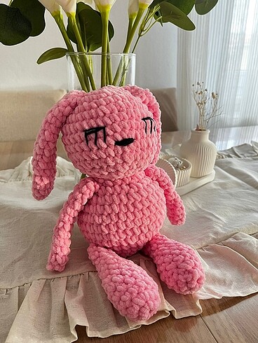 Kadife ipten amigurumi tavşan