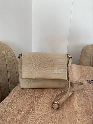 Koton çapraz askılı çanta - Görsel 2