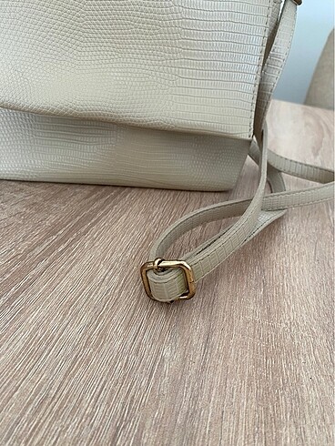 Koton çapraz askılı çanta - Görsel 3