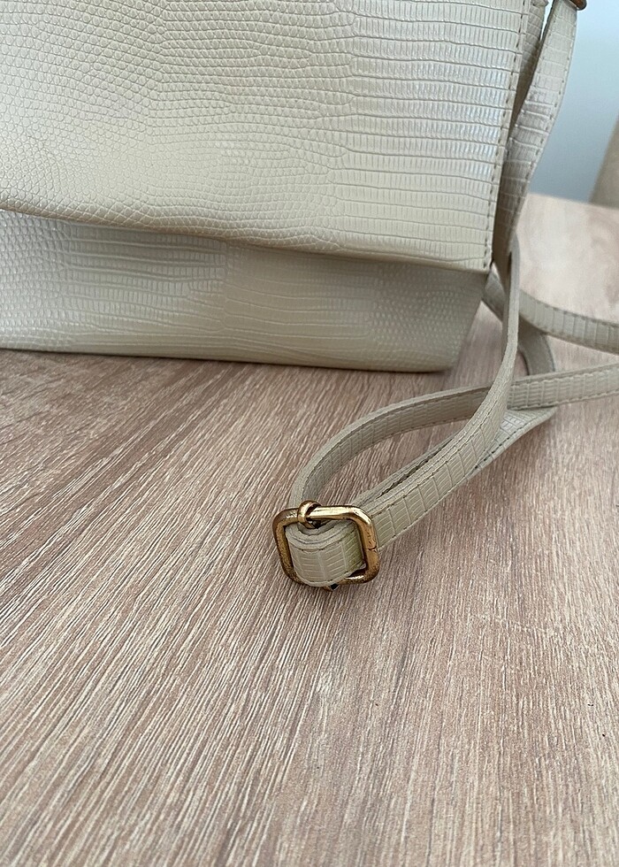 Koton çapraz askılı çanta - Görsel 3