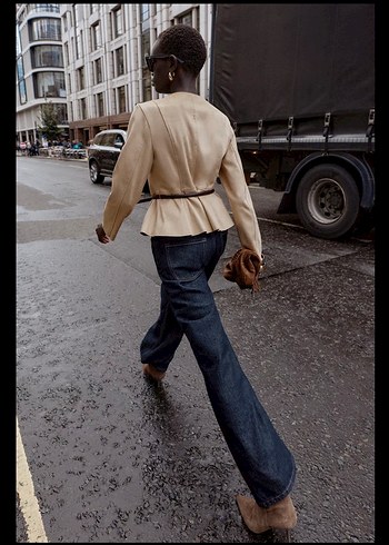 Zara kemerli süet peplum ceket - Görsel 2