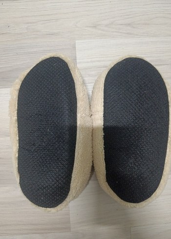 Bej Peluş Panduf - Görsel 2