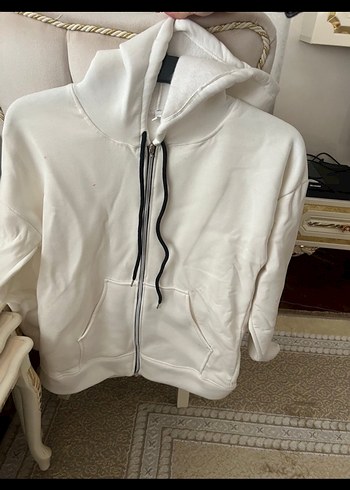 Fermuarlı Beyaz Kapüşonlu Kadın Sweatshirt - Görsel 2