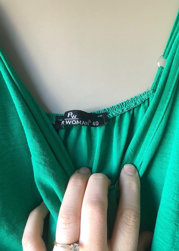 Askılı midi boy elbise - Görsel 3