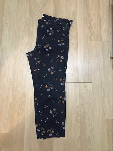 xl Beden Çiçekli Pantalon
