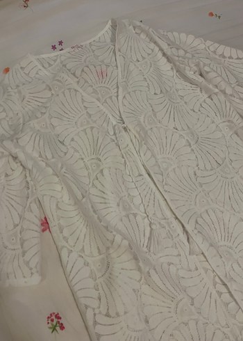 Dantel İşlemeli Uzun Beyaz Plaj Giyim - Görsel 2