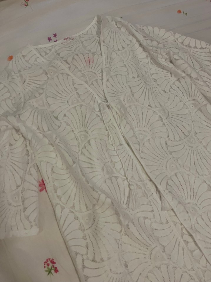 Dantel İşlemeli Uzun Beyaz Plaj Giyim - Görsel 2