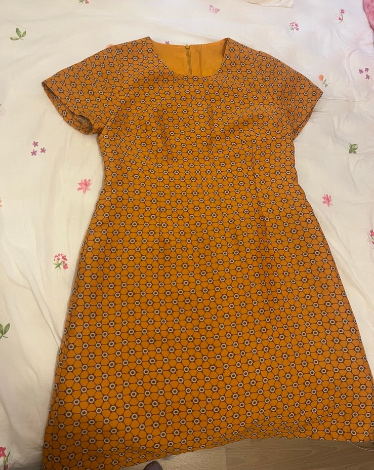 Sarı Desenli Kısa Kollu Dokuma Elbise - Görsel 2