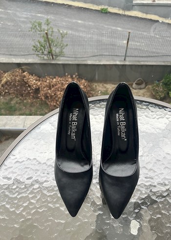 Siyah Stiletto Topuklu Kadın Ayakkabı