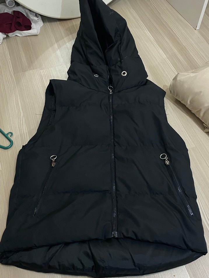 Fermuarlı Siyah Kadın Şişme Yelek - Görsel 2