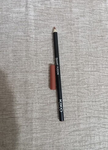 Kiko Kiko dudak kalemi