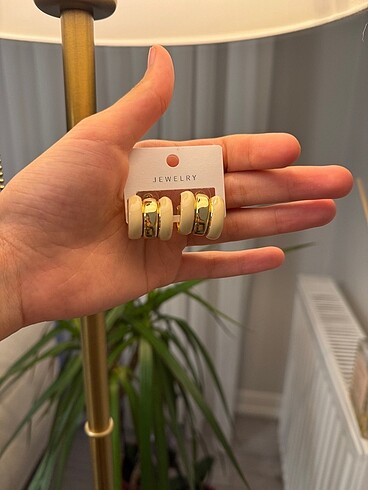 Beden ten rengi Renk Zara Model Küpe