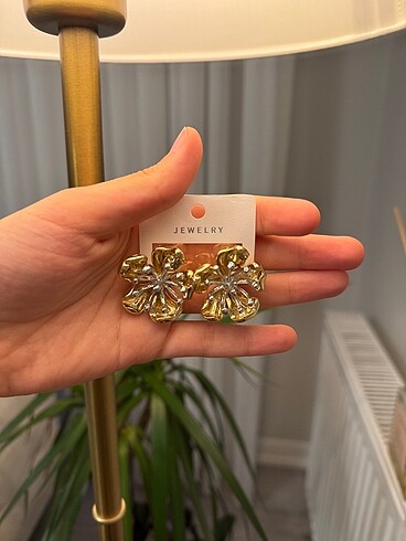 Beden ten rengi Renk Zara Model Küpe