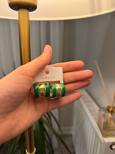 Diğer Zara Model Küpe