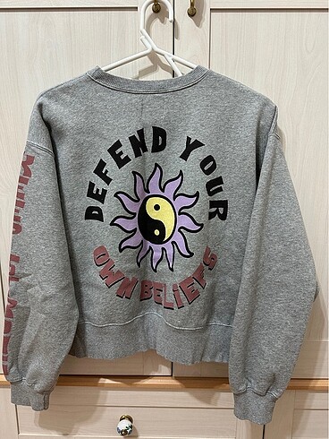 Pull and Bear yin-yang Sweatshirt
