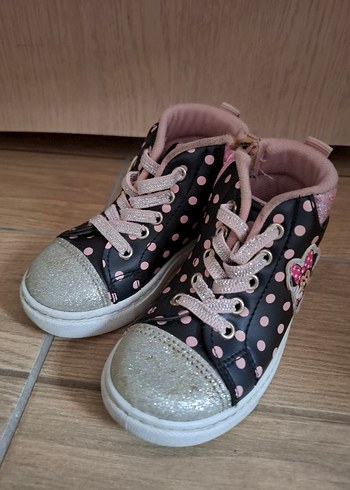 Kız Çocuk Pembe Puantiyeli Spor Ayakkabı