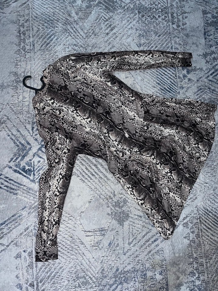 Gri Yılan Desenli Midi Mini Elbise - Görsel 3