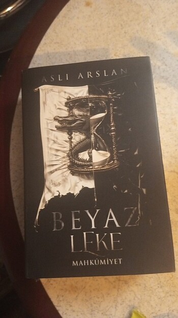 Aslı Arslan - BEYAZ LEKE 1 MAHKUMİYET 