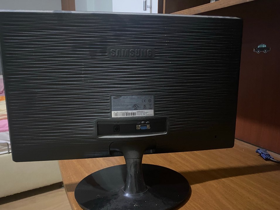 Samsung Siyah Bilgisayar Monitörü - Görsel 3