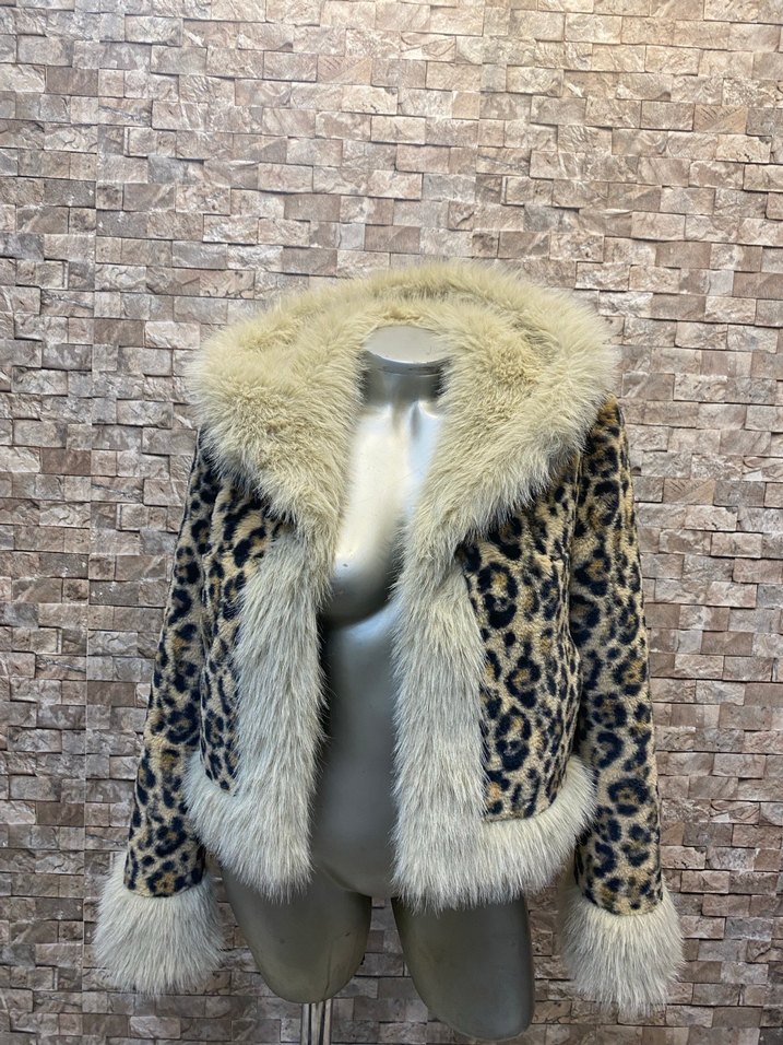 Çift Taraflı Kadın Kürk - Görsel 2