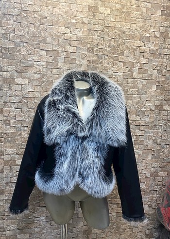 Çift Taraflı Mini Kürklü Kadın Ceket - Görsel 2