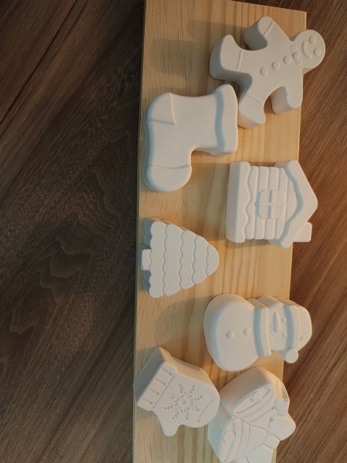 Beyaz Ahşap Oyuncak Figürler - Görsel 3