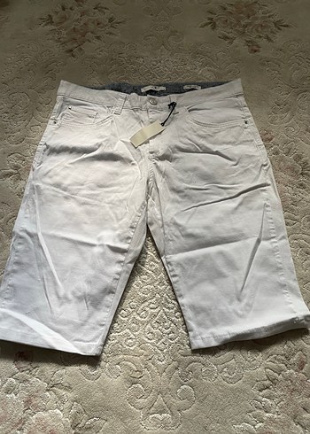 LC Waikiki Beyaz Denim Bermuda Sort