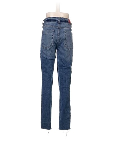34 Beden Zara Jean / Kot %70 İndirimli.